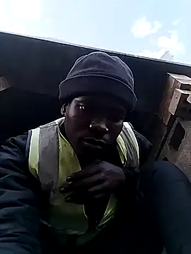 Msoon001 online show from December 15, 2025, 3:55 am