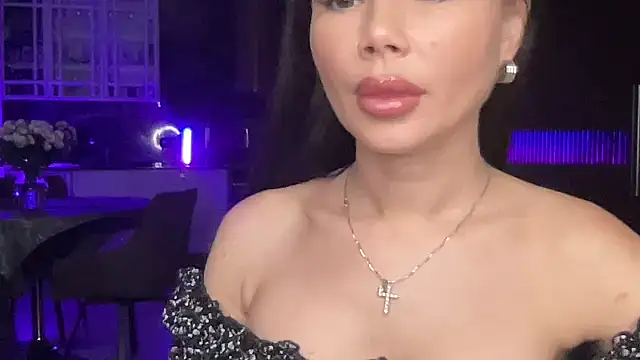 Snapshot of Orlinah chatting on October 17, 2025, 7:49 pm Orlinah online show from October 17, 2025, 7:49 pm