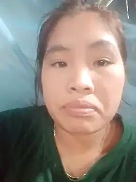 Luyen004 online show from September 26, 2025, 2:26 am