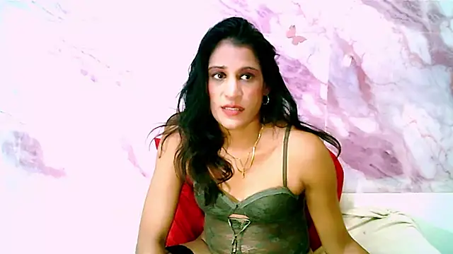 IndianSexcSmyle online show from April 15, 2026, 6:04 pm