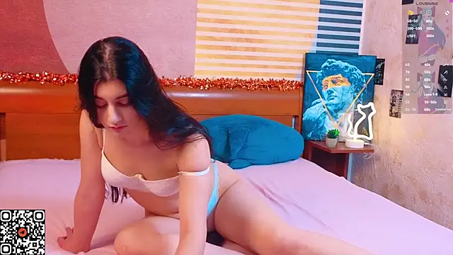 MelanieMooor online show from December 20, 2025, 1:07 pm