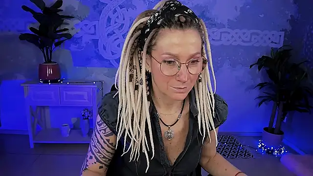 UmaSpace online show from April 11, 2026, 5:23 am