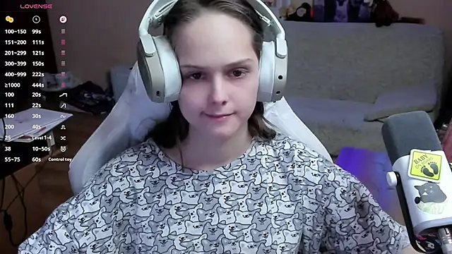 SharybbFace online show from February 2, 2026, 3:11 pm