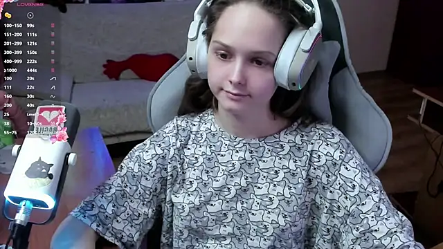 SharybbFace online show from February 17, 2026, 3:08 pm