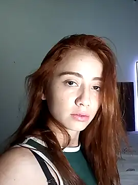 Snapshot of Antonella_RiosFG chatting on September 21, 2025, 1:29 am Antonella RiosFG online show from September 21, 2025, 1:29 am