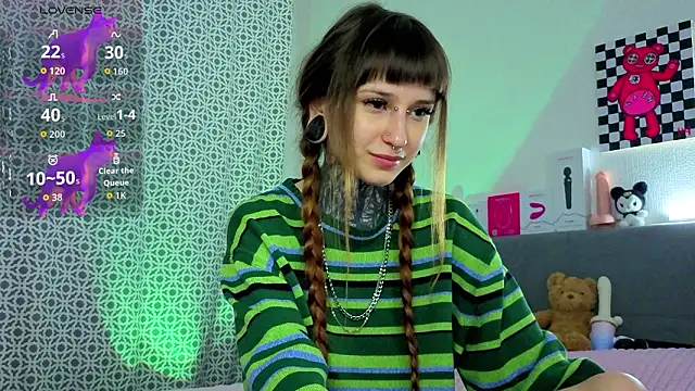 LilithPoison online show from March 6, 2026, 6:15 pm