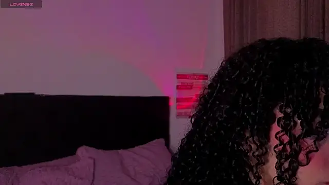 missvaneblake online show from April 13, 2026, 11:37 am