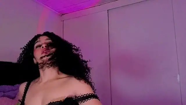 missvaneblake online show from May 19, 2026, 11:38 am