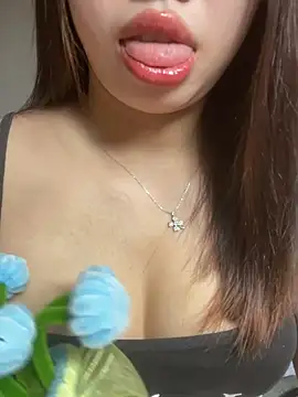 Snapshot of Rose-babyx chatting on April 12, 2026, 2:38 am Rose-babyx online show from April 12, 2026, 2:38 am