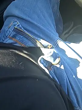 matatan0323 online show from October 24, 2025, 5:20 pm