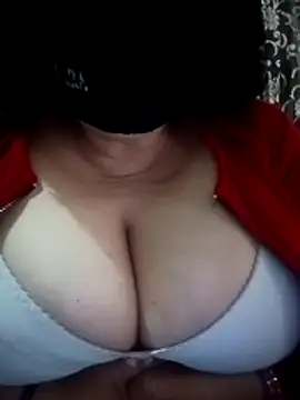 Love-890 online show from December 23, 2025, 2:20 am