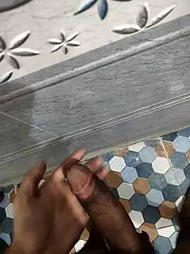 bold guy 1234 online show from September 17, 2025, 7:59 pm