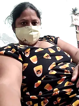 Mmm143 online show from November 12, 2025, 2:45 am