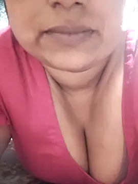 Mmm143 online show from March 29, 2026, 2:06 pm