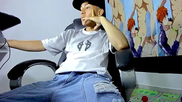 Hunteer Boy online show from September 22, 2025, 11:40 pm