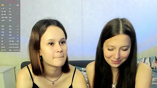 GabrielleLynchard online show from September 25, 2025, 7:06 pm