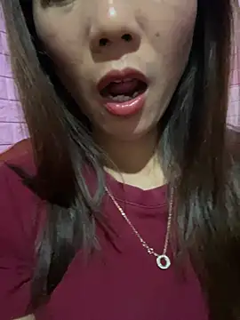 Snapshot of Moon_pusy chatting on February 13, 2026, 3:19 pm Moon pusy online show from February 13, 2026, 3:19 pm