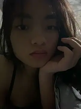 Bella sexy98 online show from October 6, 2025, 2:58 pm