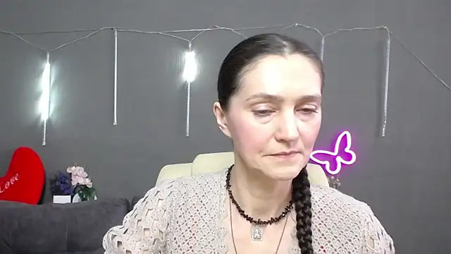 TayaFinch online show from March 12, 2026, 1:06 pm