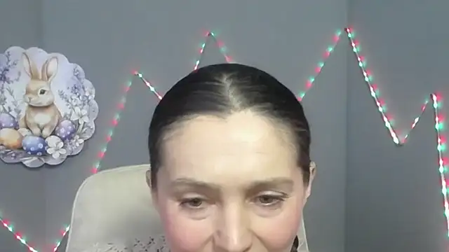 TayaFinch online show from April 5, 2026, 12:24 pm