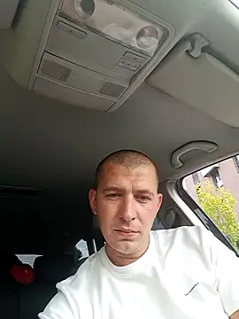 Snapshot of vasylAlarm chatting on September 15, 2025, 1:11 pm vasylAlarm online show from September 15, 2025, 1:11 pm