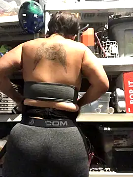 Snapshot of juiicy001 chatting on October 11, 2025, 2:04 pm juiicy001 online show from October 11, 2025, 2:04 pm