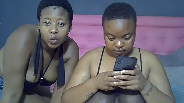 BoobySweet29 online show from November 20, 2025, 11:54 am