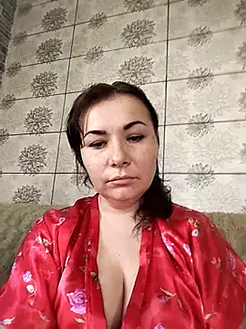 Mia24Blove online show from October 15, 2025, 6:24 am