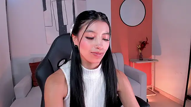 Tiffany Low online show from March 13, 2026, 2:45 pm