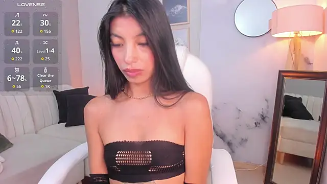 Tiffany Low online show from March 30, 2026, 2:07 pm