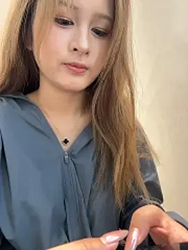 Snapshot of yuki_june chatting on April 13, 2026, 7:36 am yuki june online show from April 13, 2026, 7:36 am