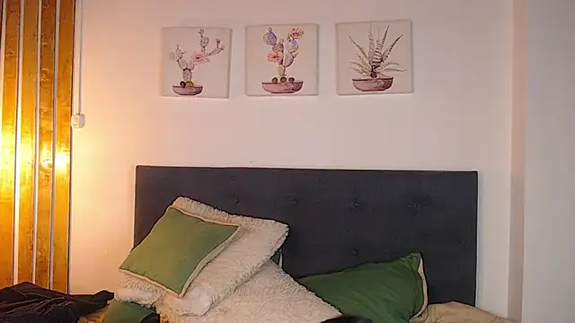 Andrea secret  online show from February 23, 2026, 10:01 am