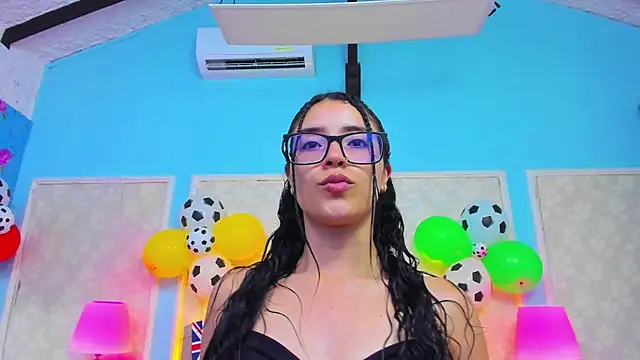 SamyySwet online show from June 30, 2026, 8:21 pm