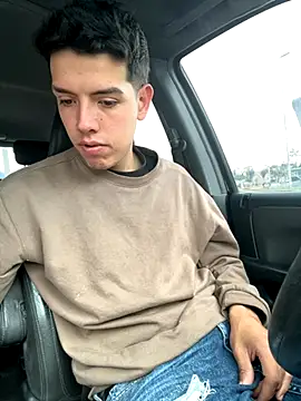 Snapshot of mattebret11 chatting on September 23, 2025, 5:38 pm mattebret11 online show from September 23, 2025, 5:38 pm