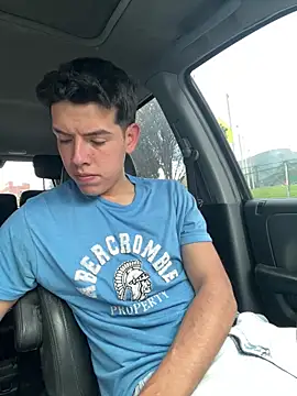 Snapshot of mattebret11 chatting on September 25, 2025, 4:54 pm mattebret11 online show from September 25, 2025, 4:54 pm