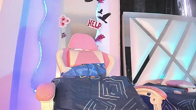 Mara royal online show from November 13, 2025, 9:58 pm