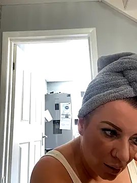 Snapshot of PoppyPrincessxox chatting on October 9, 2025, 11:19 am PoppyPrincessxox online show from October 9, 2025, 11:19 am