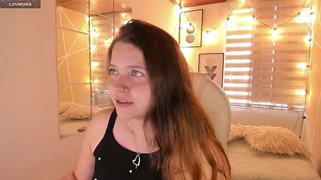 Snapshot of sophiee09_ chatting on March 24, 2026, 8:03 pm sophiee09 online show from March 24, 2026, 8:03 pm