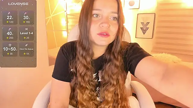 Snapshot of sophiee09_ chatting on April 9, 2026, 9:15 am sophiee09 online show from April 9, 2026, 9:15 am