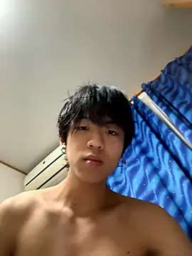 Snapshot of aa135777 chatting on October 21, 2025, 12:06 pm aa135777 online show from October 21, 2025, 12:06 pm