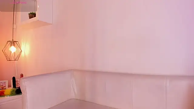 bycandy  online show from February 15, 2026, 1:41 pm