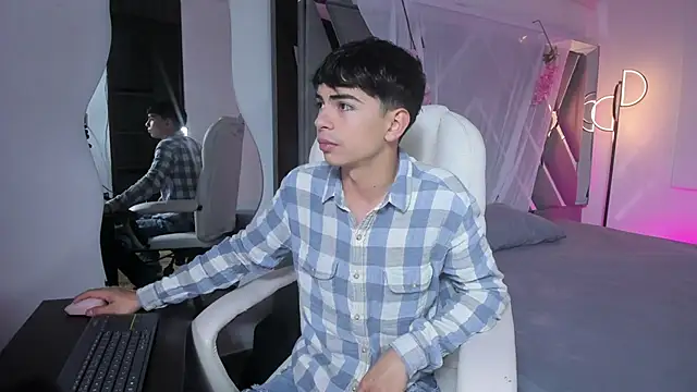 Peter chase online show from November 6, 2025, 1:12 pm