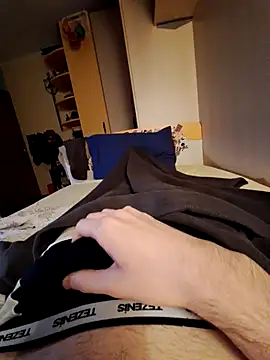 Young StallioN  online show from October 21, 2025, 10:43 pm