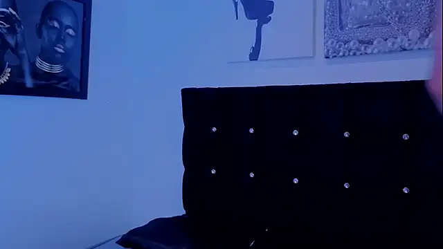 Angel-dragun online show from March 19, 2026, 3:10 am