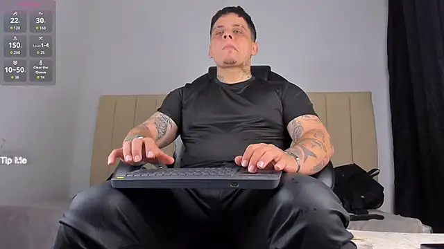 denis munera online show from February 27, 2026, 1:11 pm