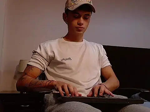 jaico santos online show from October 1, 2025, 11:00 pm