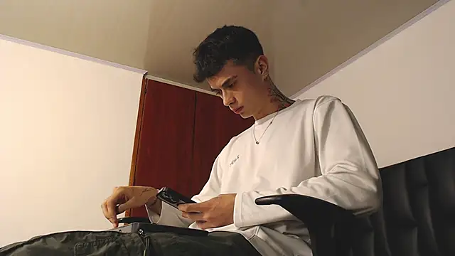 jaico santos online show from December 16, 2025, 11:10 pm