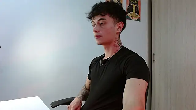 Snapshot of jaico_santos chatting on July 11, 2026, 11:17 pm jaico santos online show from July 11, 2026, 11:17 pm