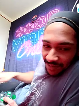 Mikaaa97 online show from February 2, 2026, 3:44 pm