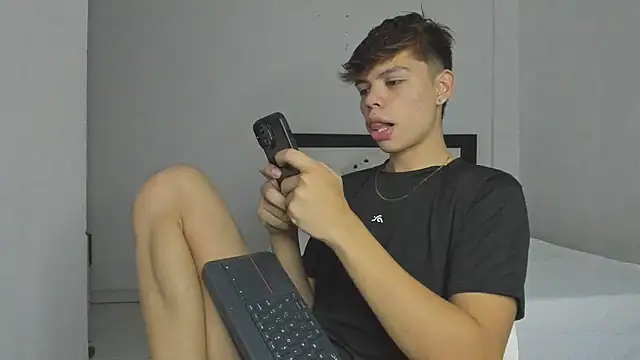 Zacktorres  online show from January 16, 2026, 1:09 am